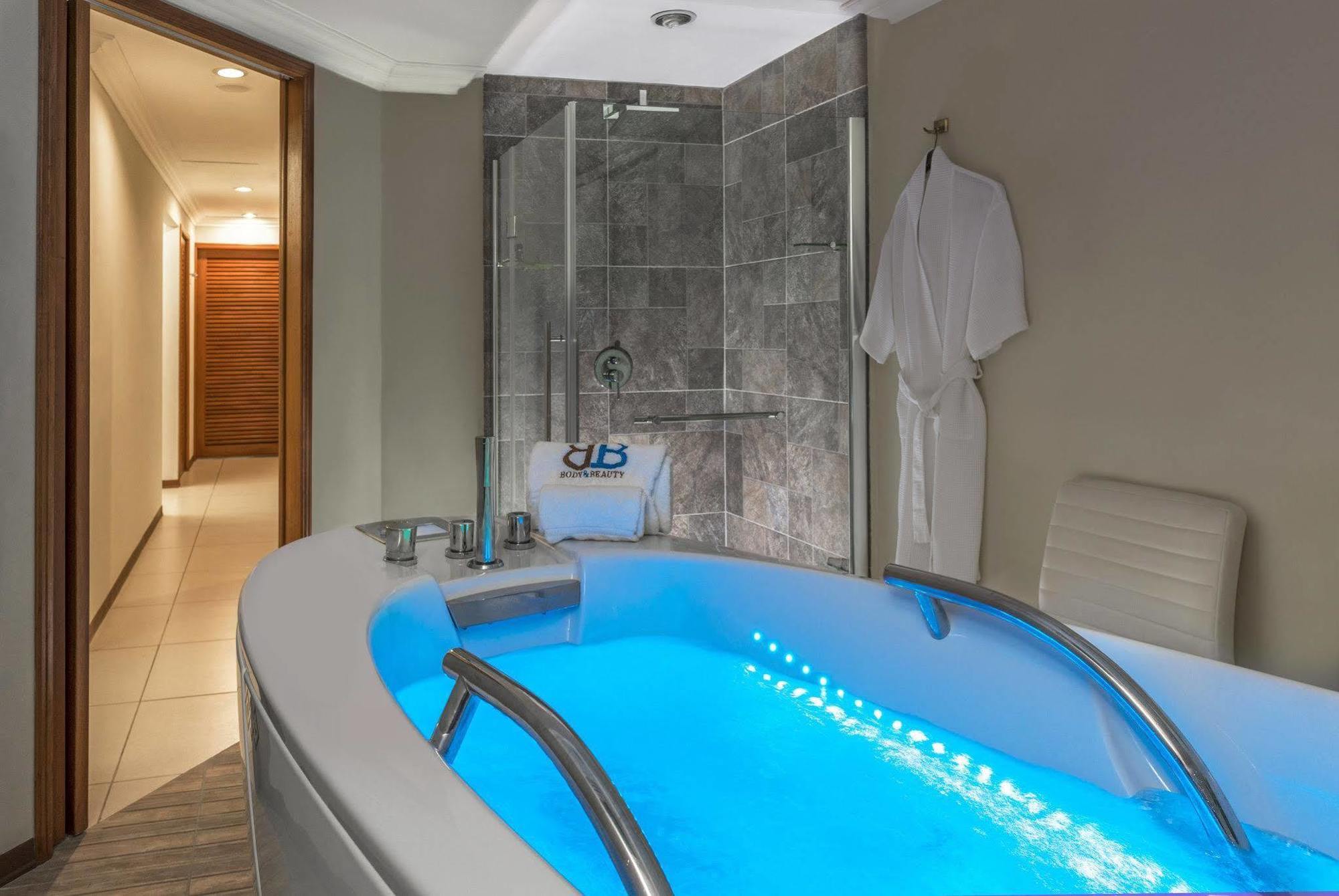Sheraton Presidente Сан Салвадор Екстериор снимка