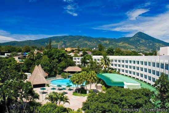 Sheraton Presidente Сан Салвадор Екстериор снимка